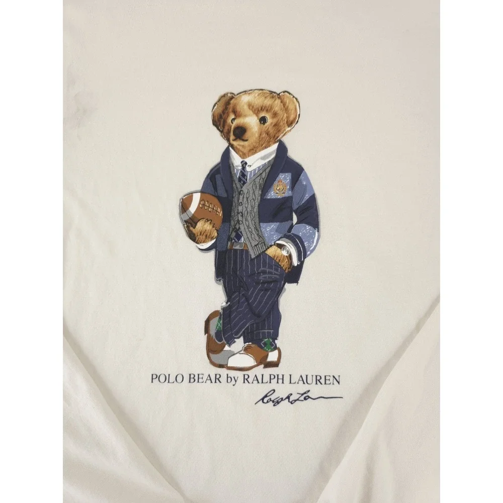 Ralph Lauren **note** visible